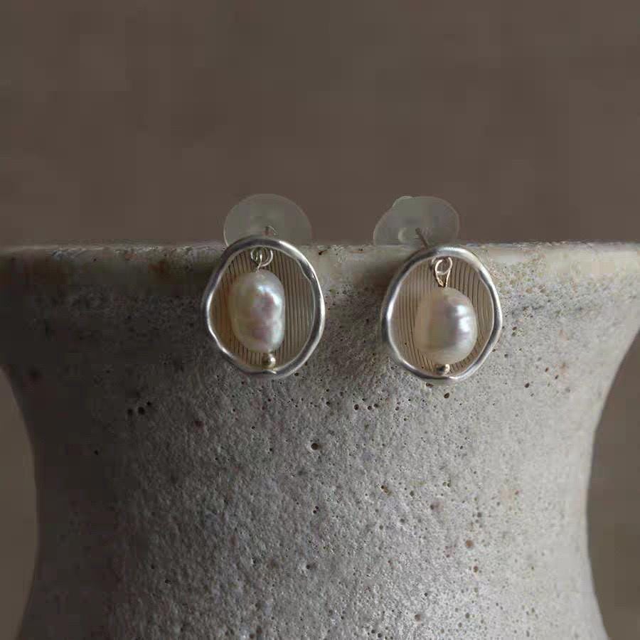 Pearl Relic Stud Earrings — Platinum Plated Minimal Jewelry
