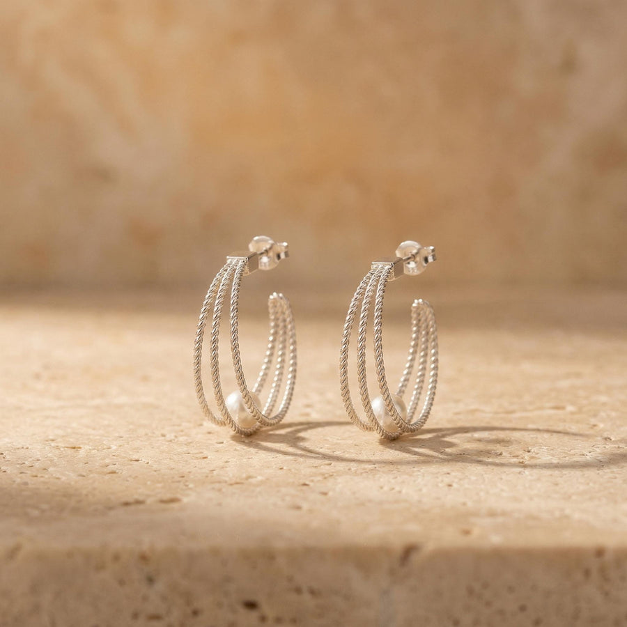 Lace Fan Pearl Earrings