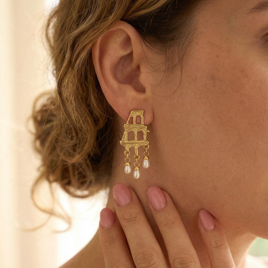 Colosseum Pearl Earrings