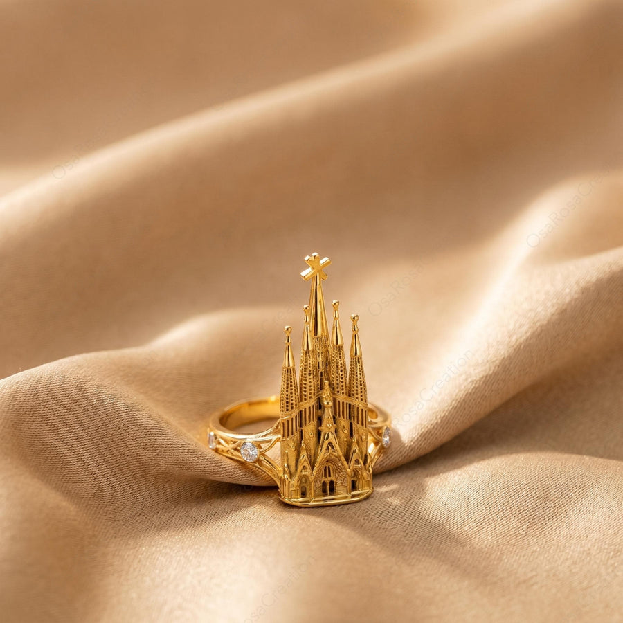 Sagrada Familia Ring