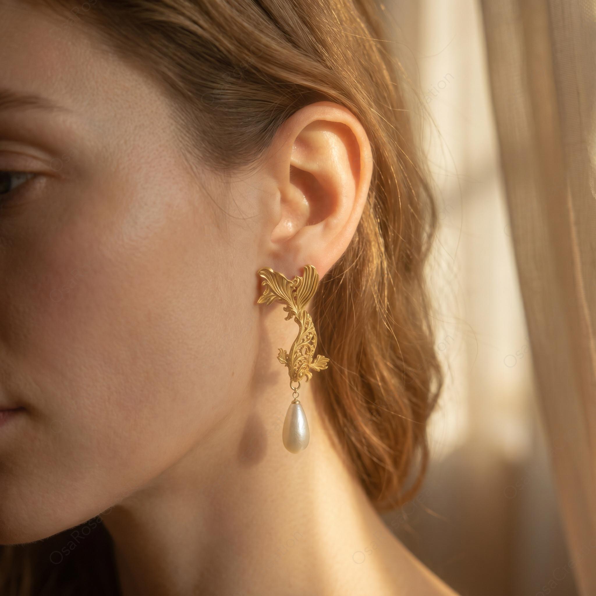 Pisces Zodiac Earrings | Gold Fish Dangle with Pearl