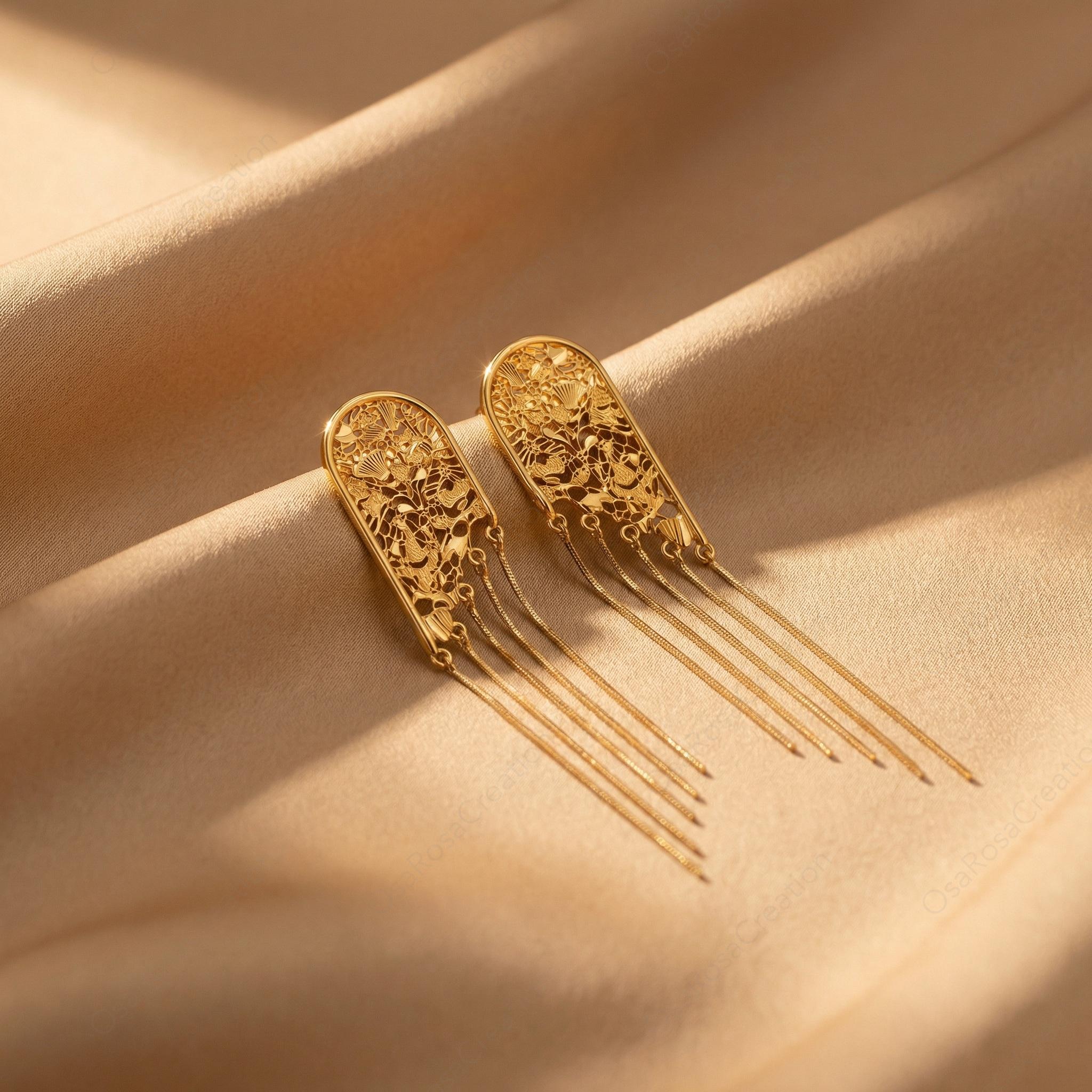 Vintage Gold Floral Arch Dangle Earrings – Botanical Lace Fringe, Romantic Wedding Jewelry (Clip-on)