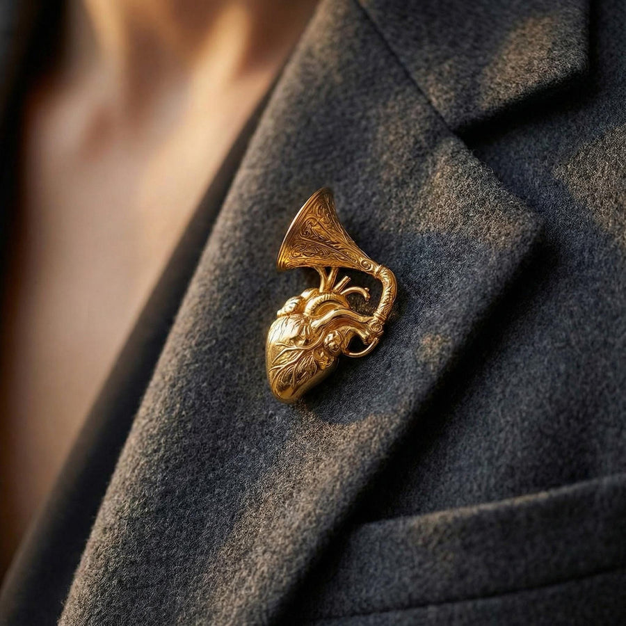 Heart Gramophone Brooch
