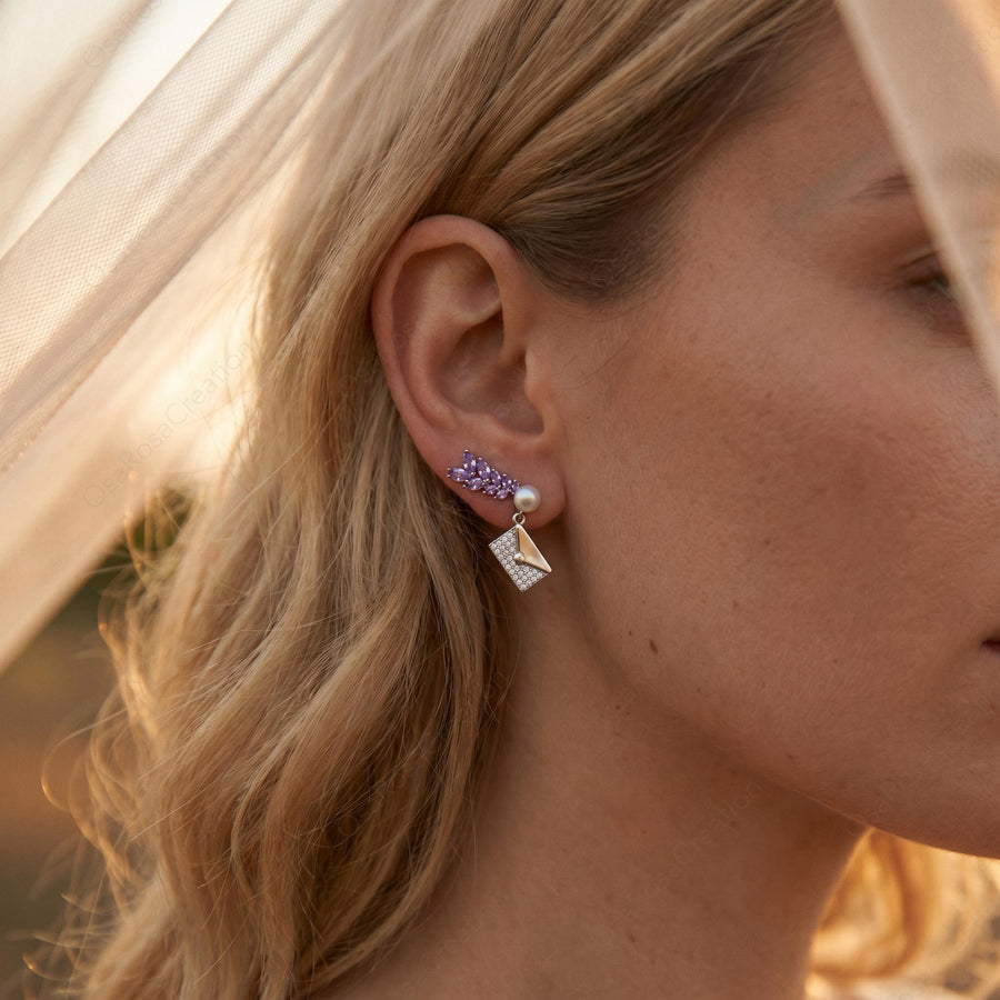 Envelope Pearl Earrings