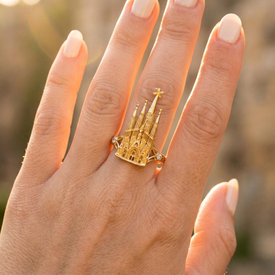Sagrada Familia Ring