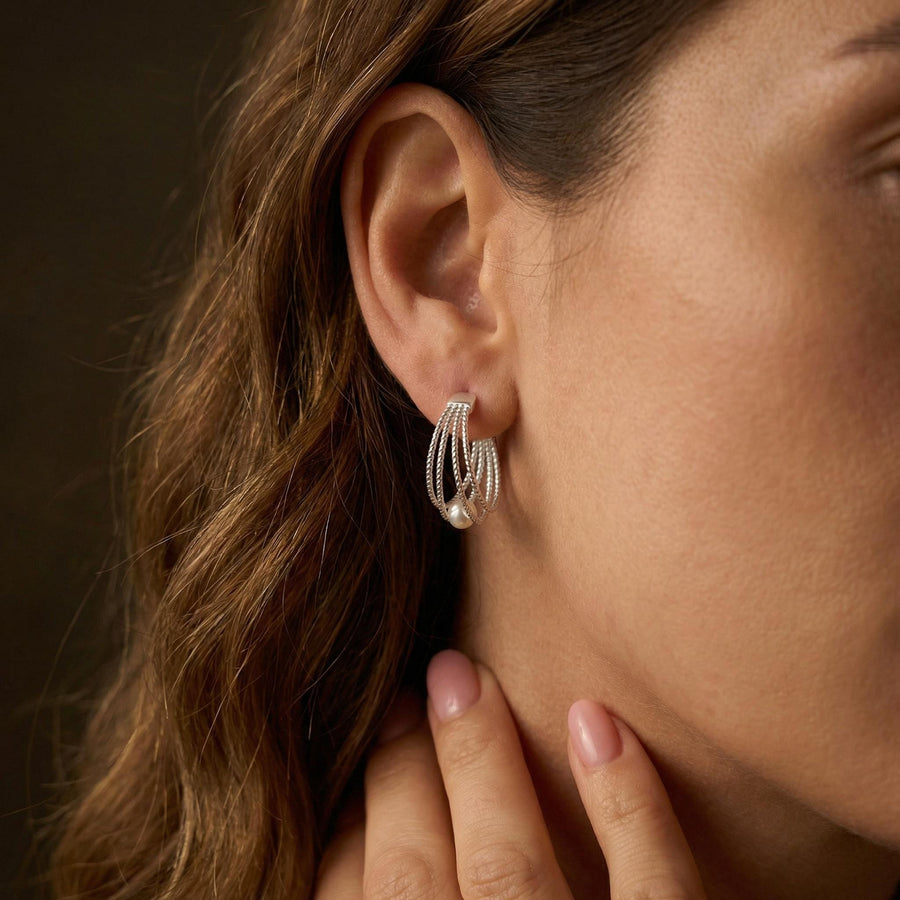 Lace Fan Pearl Earrings